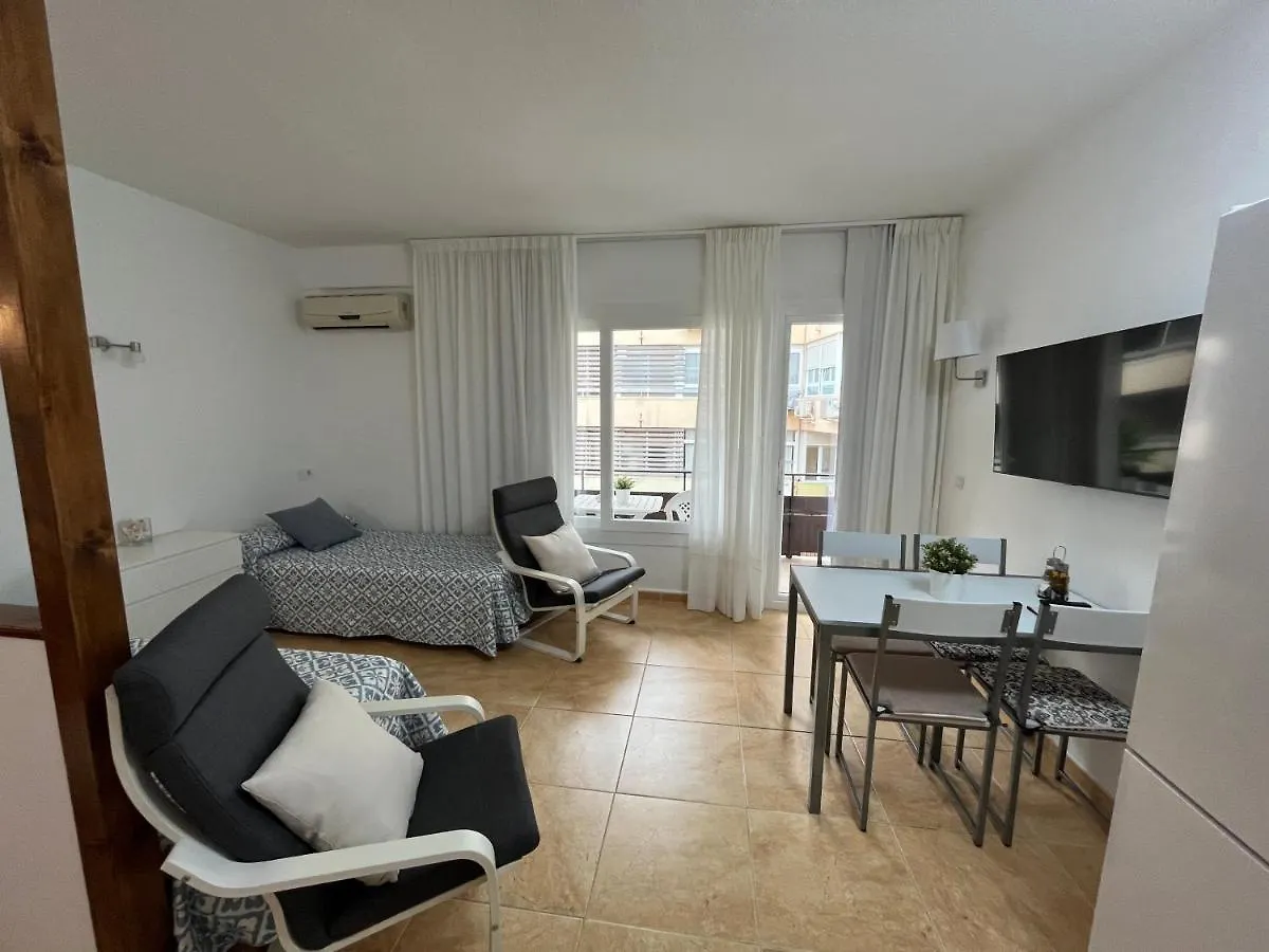 Ama611 - Terraza, Wifi, Playa La Carihuela A 100 Metros Daire Torremolinos