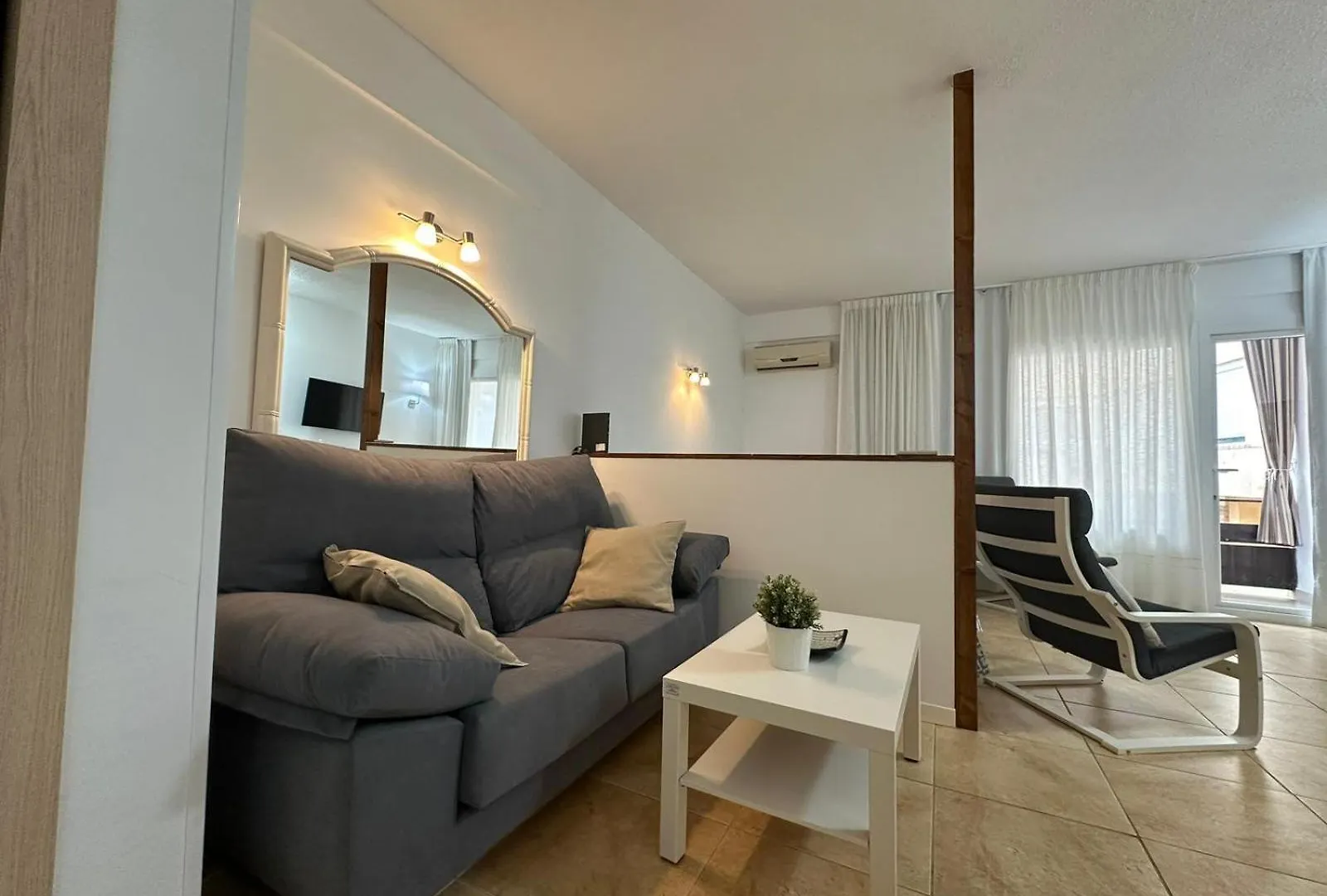 Ama611 - Terraza, Wifi, Playa La Carihuela A 100 Metros Daire Torremolinos İspanya
